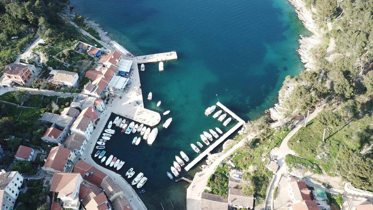 Guesthouse Antonija Veli Lošinj المظهر الخارجي الصورة