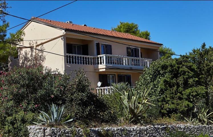 Guesthouse Antonija Veli Lošinj المظهر الخارجي الصورة