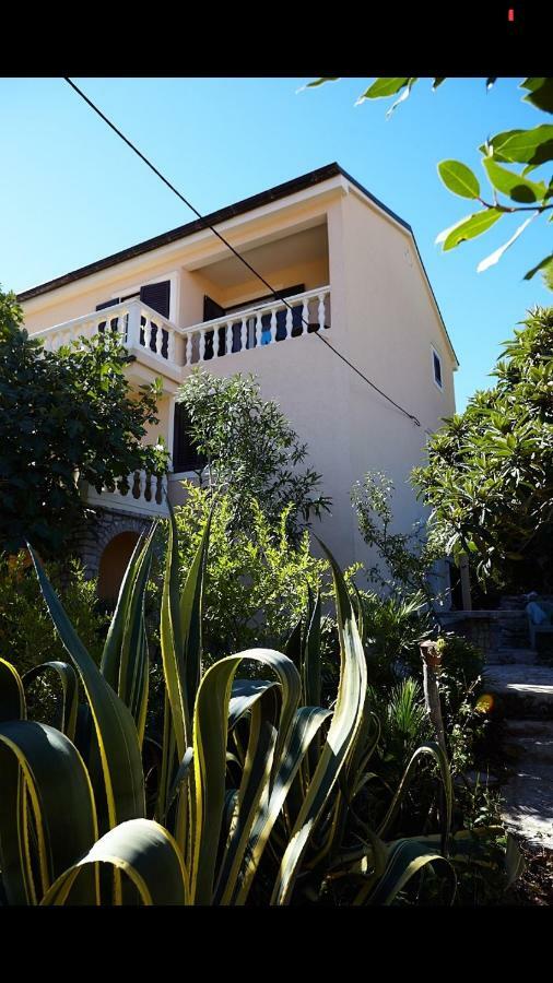 Guesthouse Antonija Veli Lošinj المظهر الخارجي الصورة